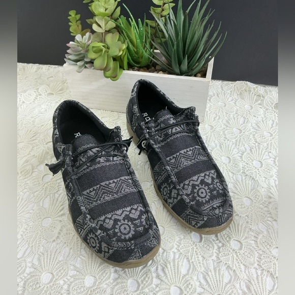 Roper Shoes - Roper Black and Gray Patterned Sneakers
